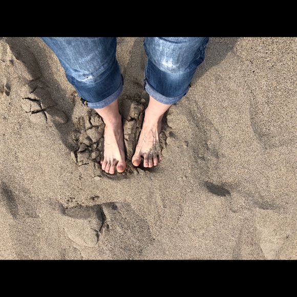 Meet your Posher, Ciara - Picture 1 of 2